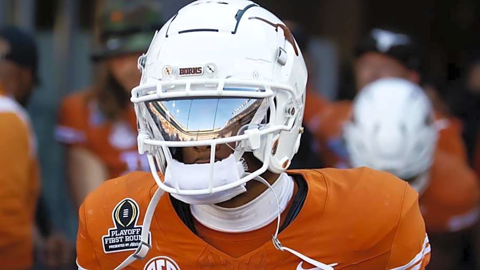 Former Texas Longhorns WR Signs With Major Brand Ahead of NFL Draft
