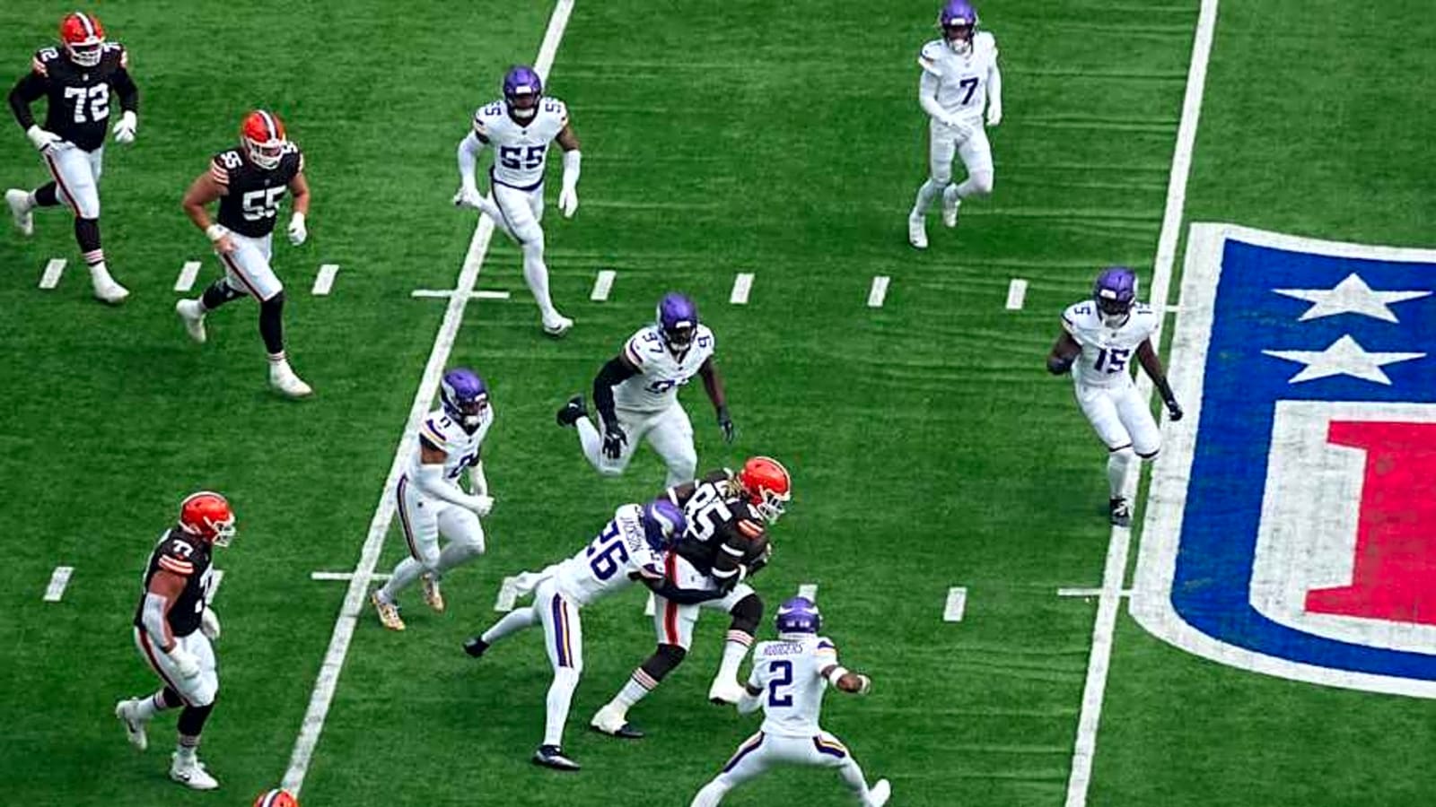Vikings snap count analysis and notable PFF grades from win over Browns