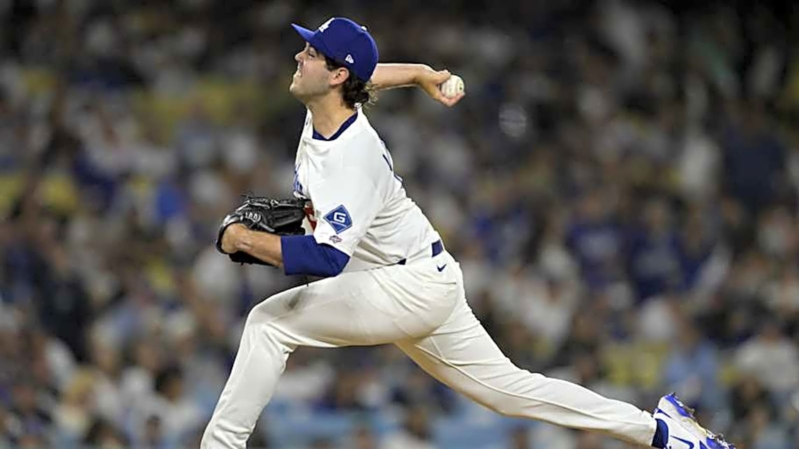 Dodgers Lose Pitcher to NL Central Squad
