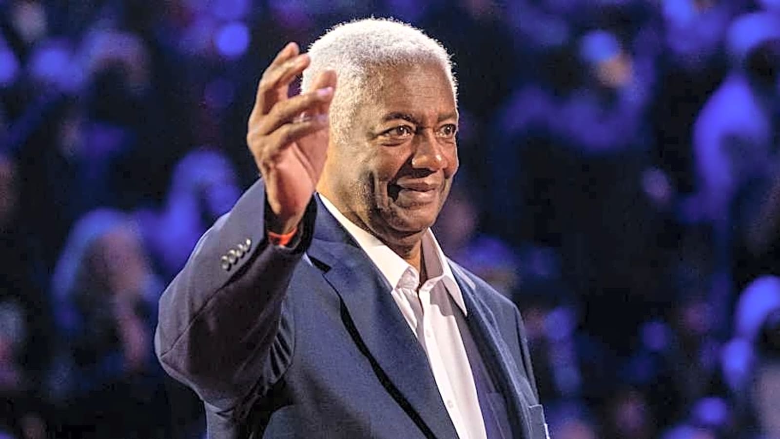 Bucks Hall of Famer Oscar Robertson Dissed in Latest Top 100 All-Time Ranking
