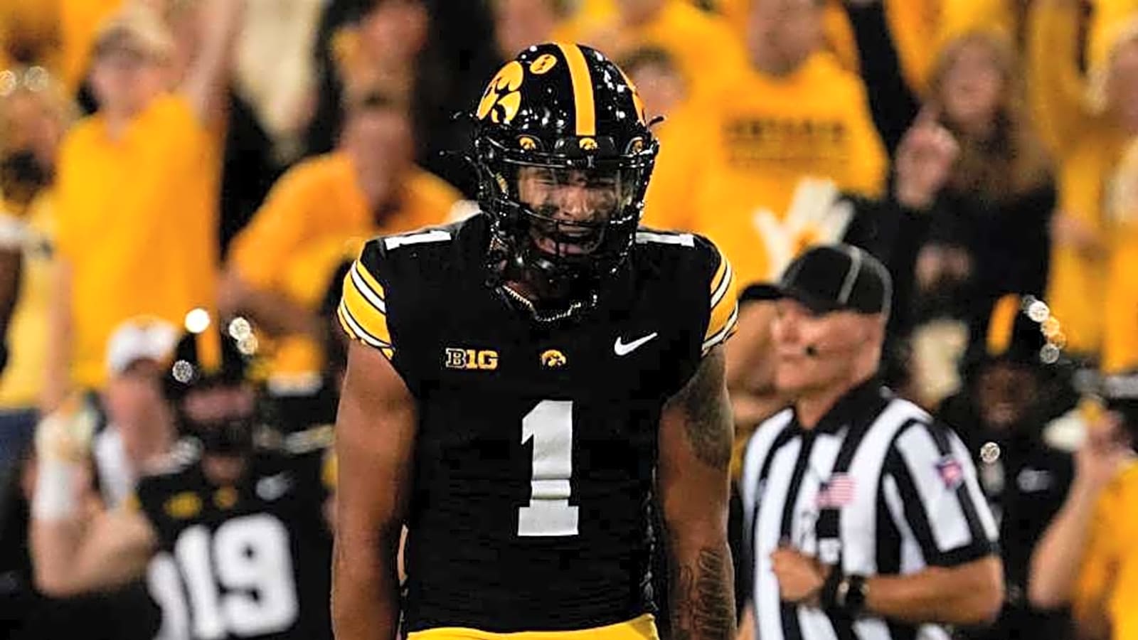 Iowa DB Accepts Invite To Hula Bowl