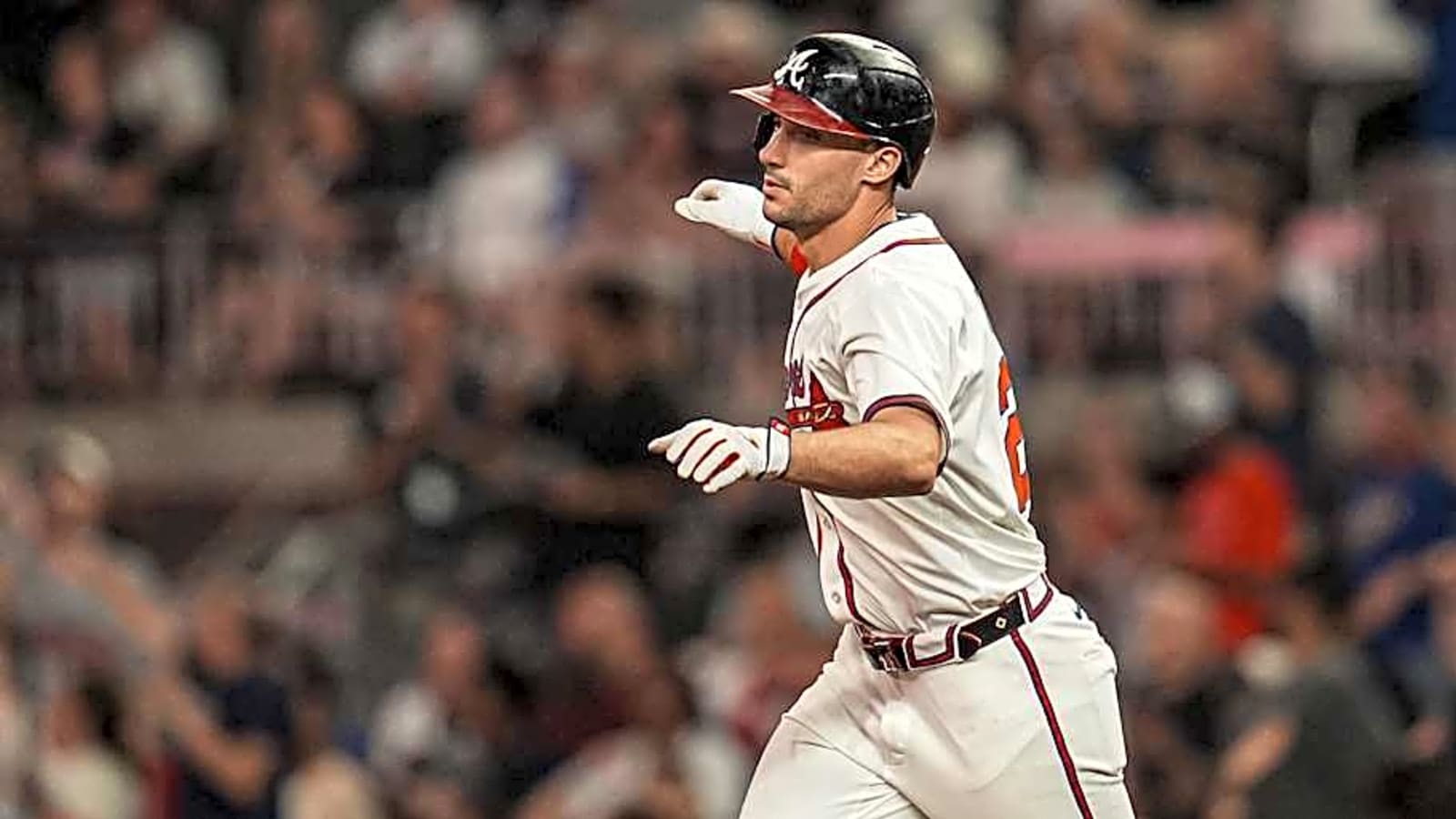 Atlanta Braves Ironman Set to Join Rare History Because of Amazing Durability