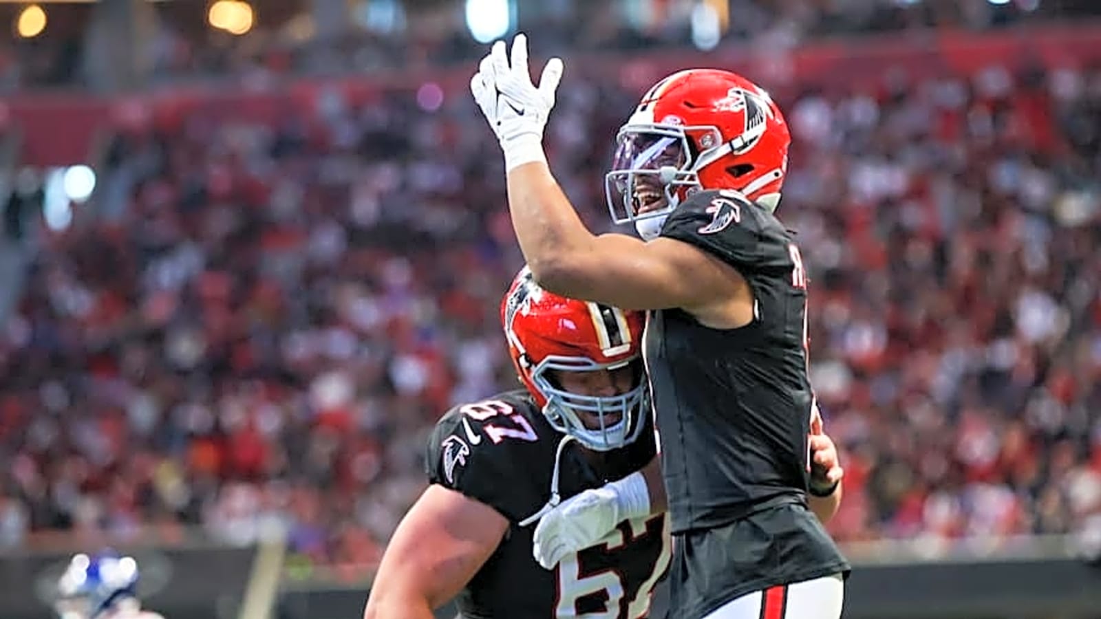 Former Atlanta Falcon Announces Shocking Retirement