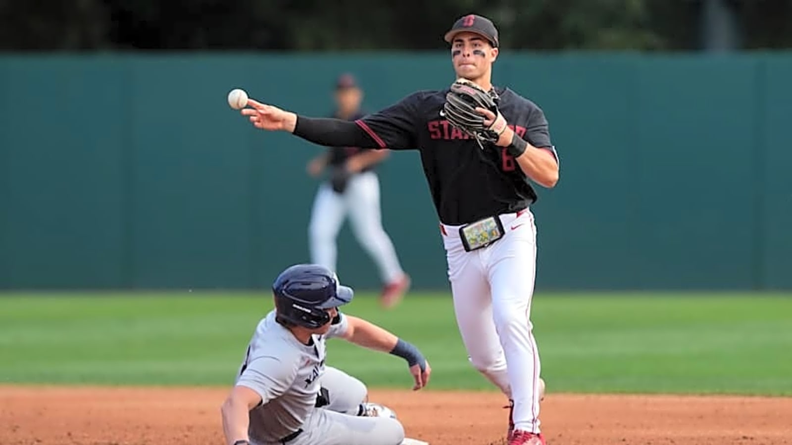 Stanford Baseball&#39;s Jimmy Nati Named a Gold Glove Finalist
