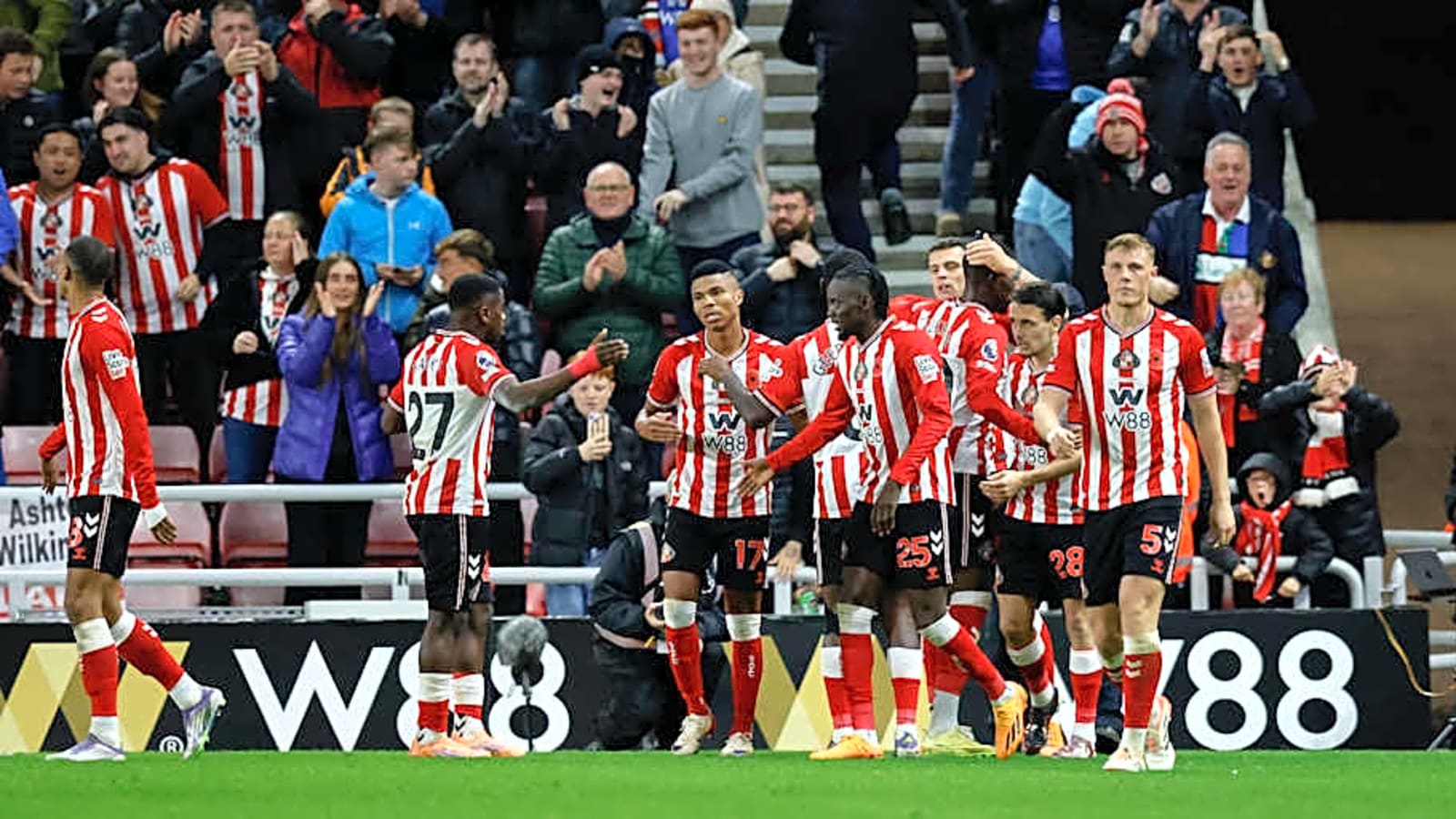Why Sunderland Fans Are Praising Rivals Everton This Week