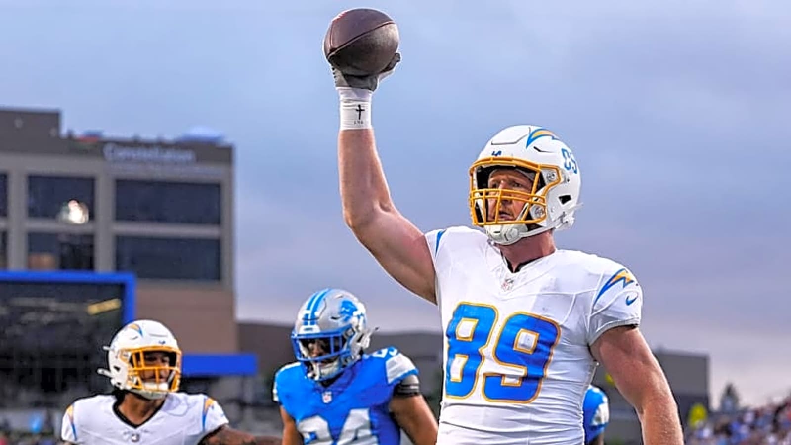 Los Angeles Chargers&#39; top trade candidates ahead of final cuts