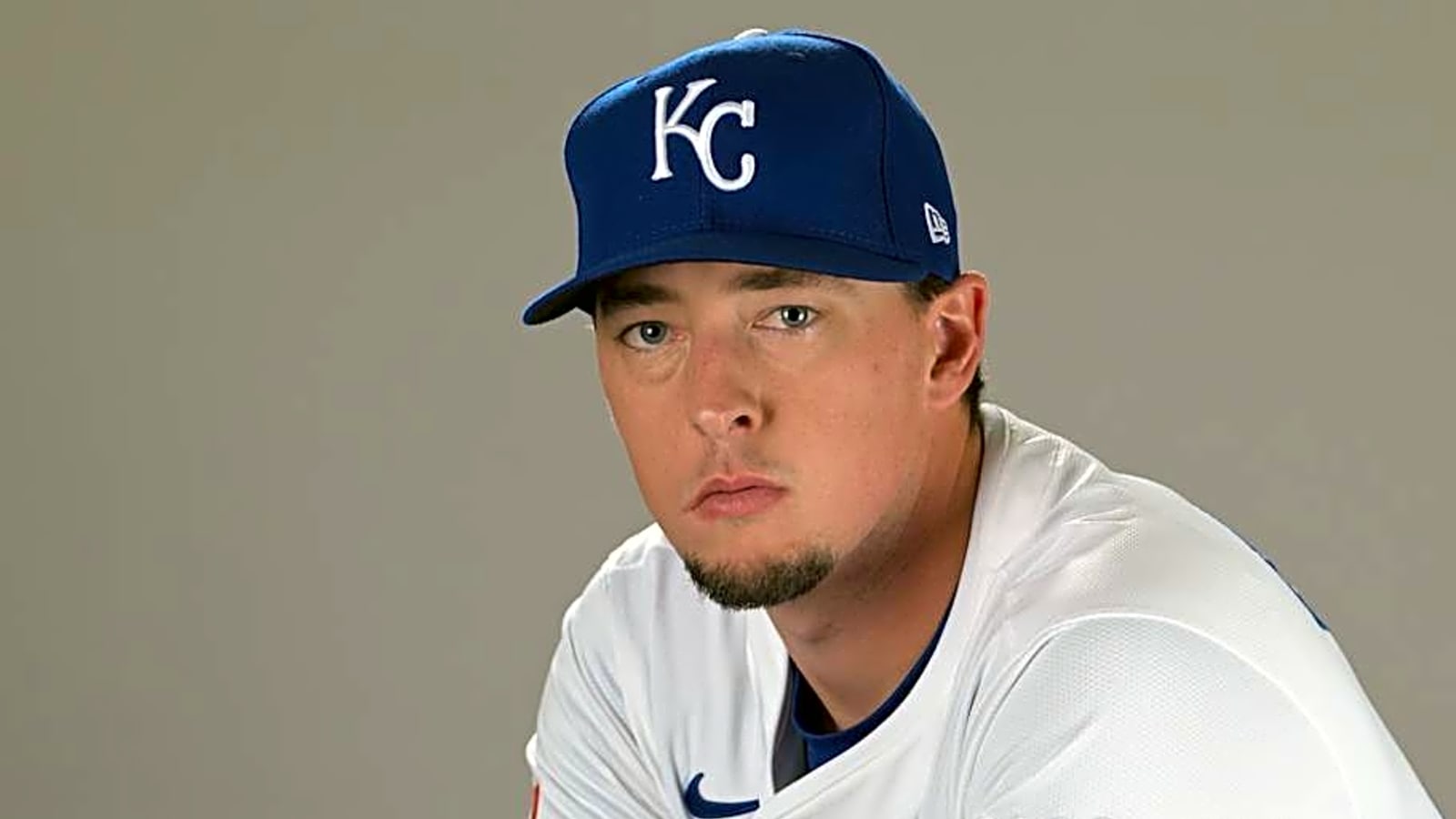 Diamondbacks Reunite with Reliever to Bolster Bullpen