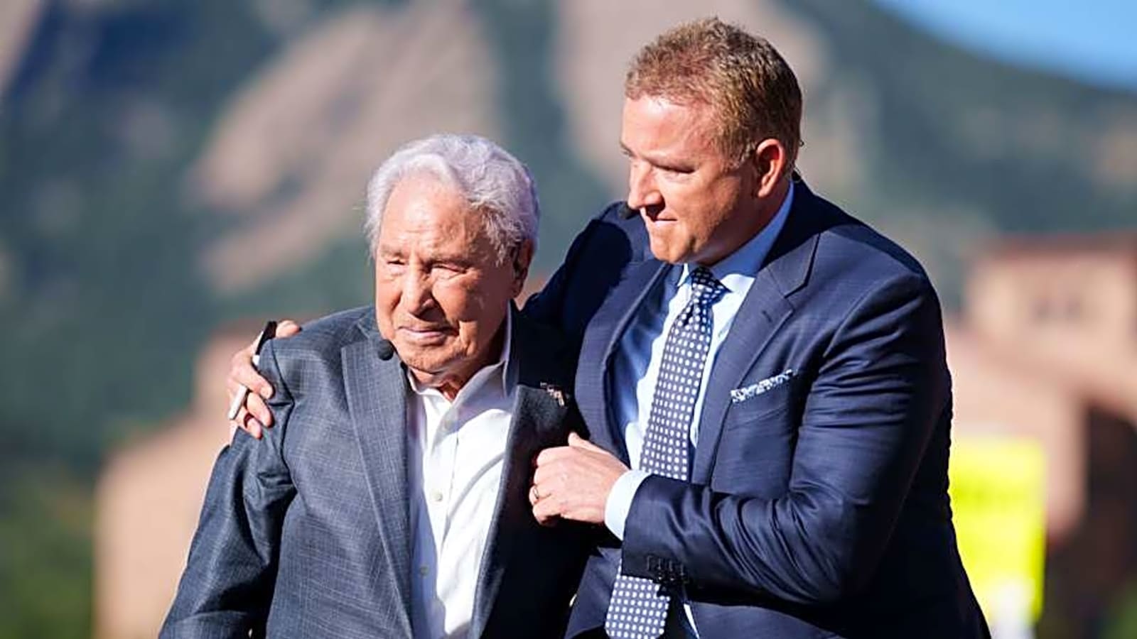 ESPN gives emotional tribute to Lee Corso ahead of College GameDay sendoff