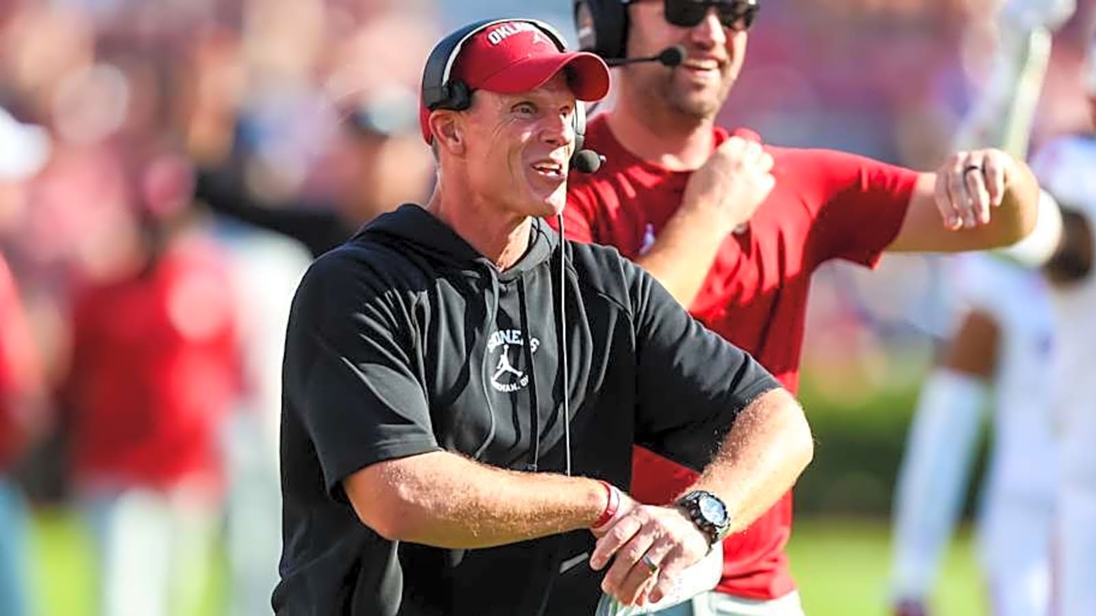 Oklahoma HC Brent Venables Believes Tweaks to Redshirt Rule Will Happen &#39;Very Soon&#39;