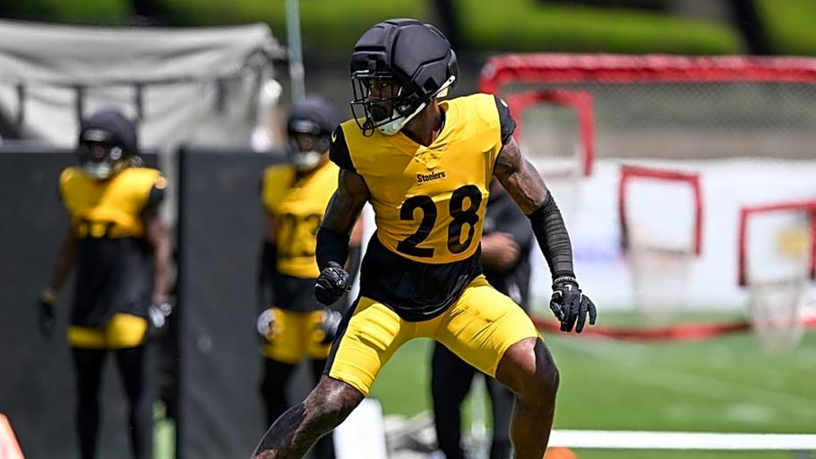Steelers End Physical Practice with Huge Fight