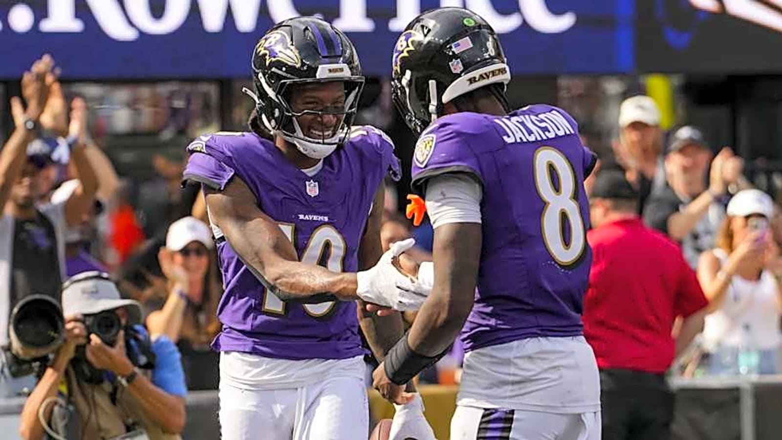 Ravens&#39; DeAndre Hopkins Continues to Crush Washed Narrative