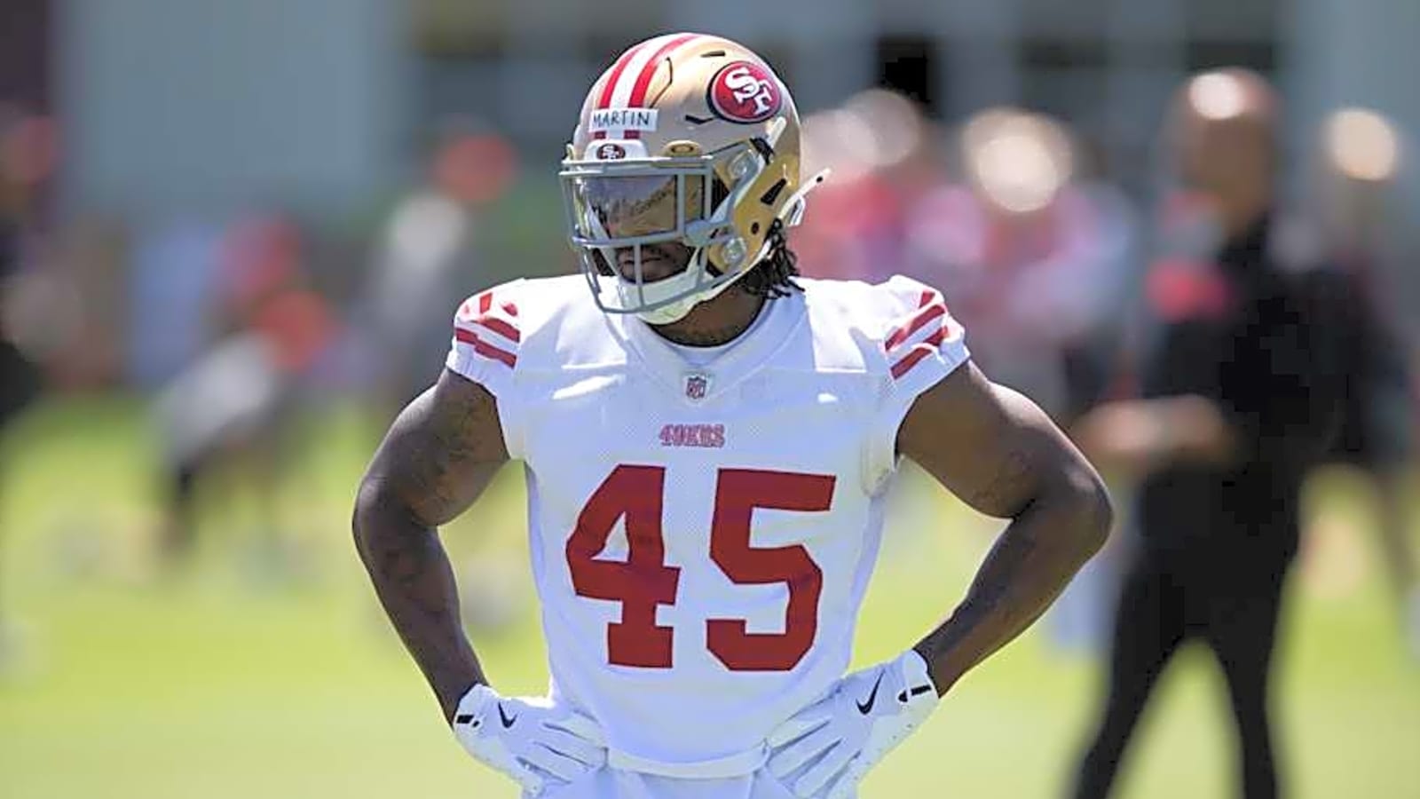 Sports Illustrated Projects Nick Martin to be the 49ers&#39; Best Rookie