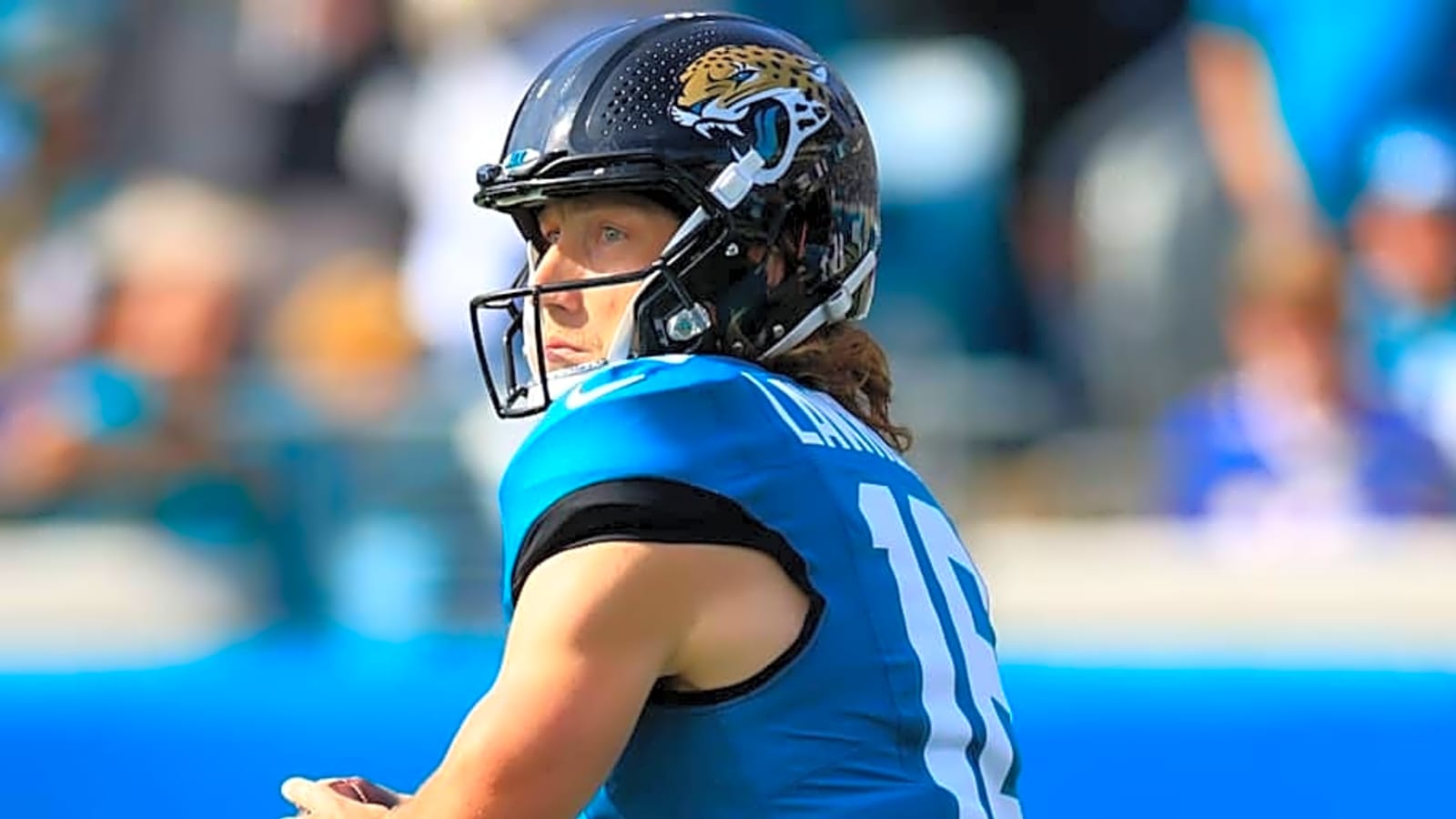 Jaguars, Trevor Lawrence Earn a Bizarre Ranking