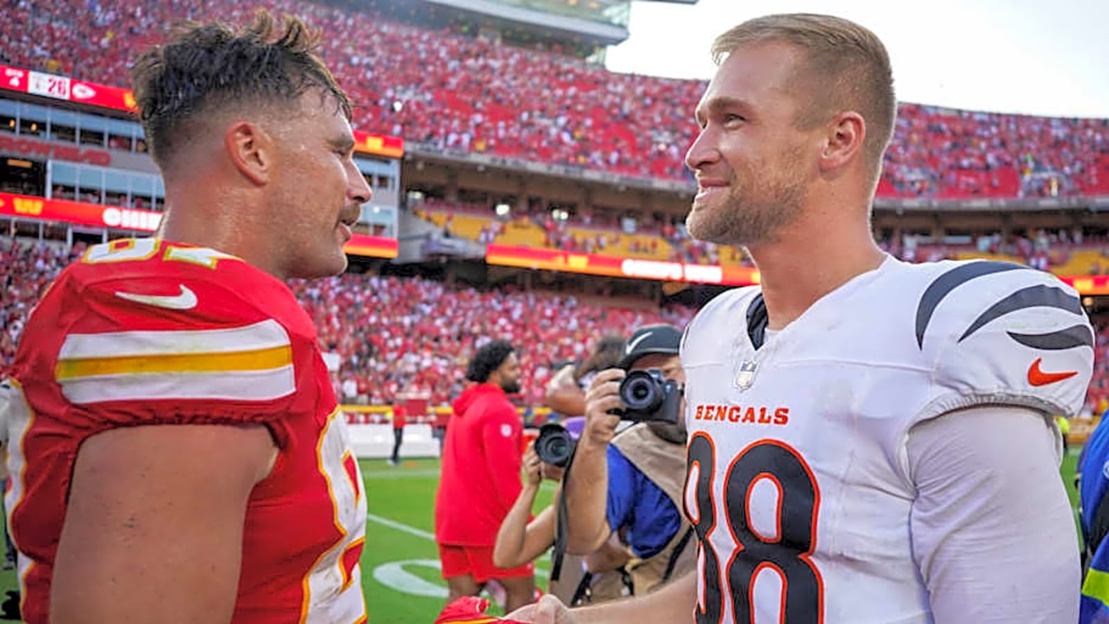 &#39;Crafty&#39; Bengals TE keeps earning Joe Burrow&#39;s trust with Travis Kelce style of play