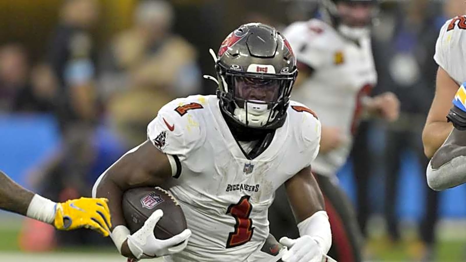 Buccaneers running back hints at future with cryptic social media post
