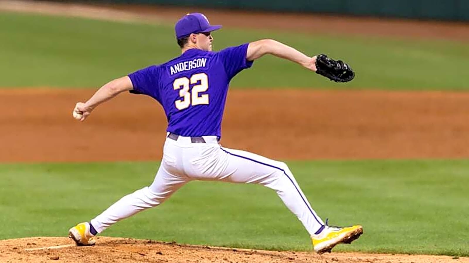 MLB Insider Says Nationals Face &#39;Three-Prospect Race&#39; for Top MLB Pick