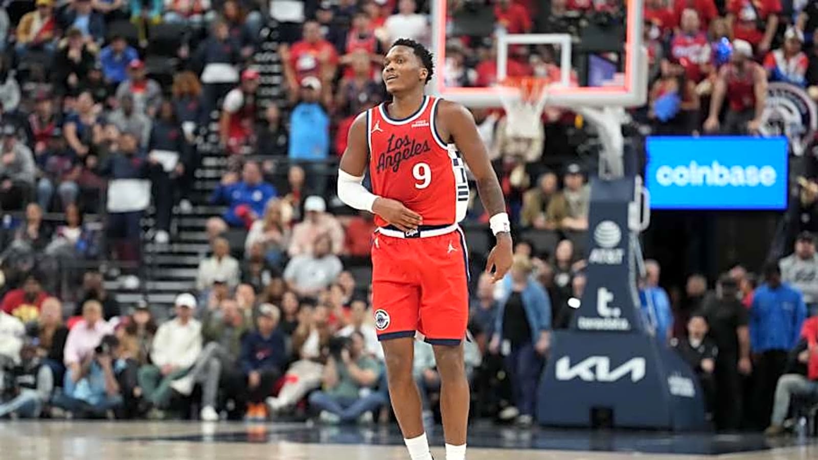 Clippers Are in an Excellent Spot for Playoffs Despite Back-to-Back Losses