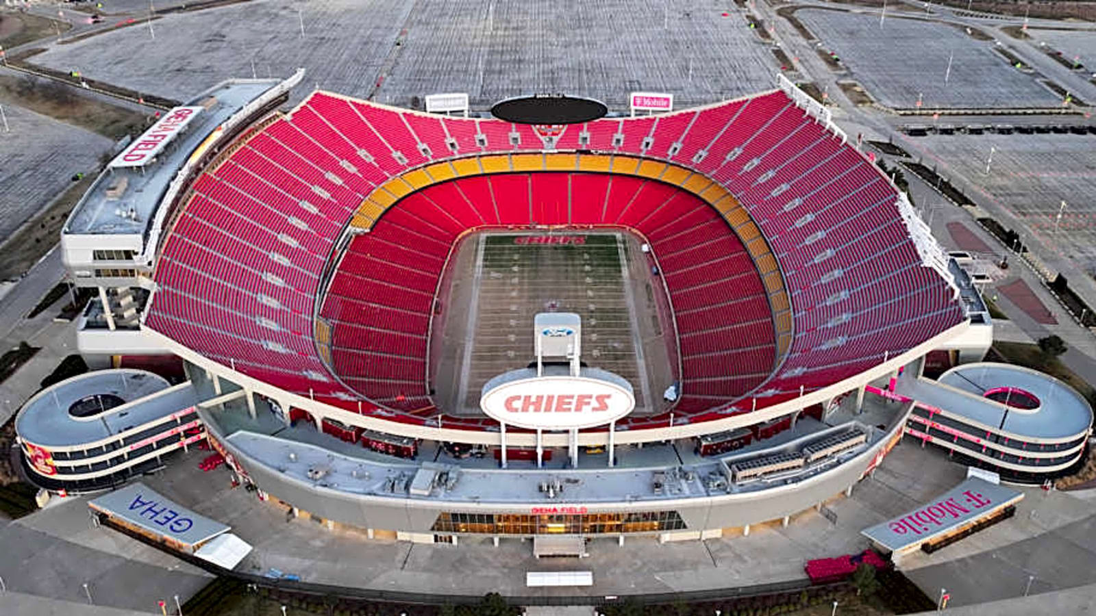 Chiefs Add Two Players Ahead of Training Camp
