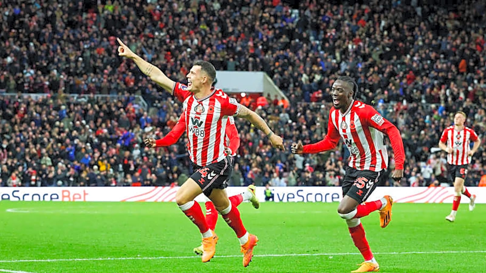 Sunderland Eye a Young Defender With Champions League Experience