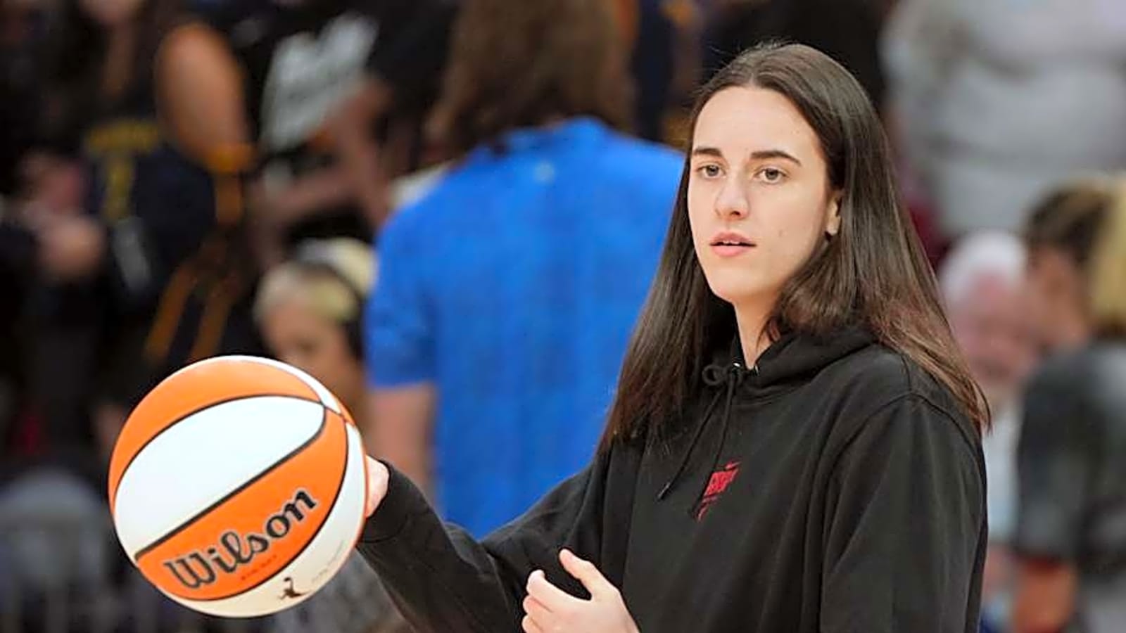 Ex-Fever Guard&#39;s Show of Caitlin Clark Respect Should Be WNBA Standard