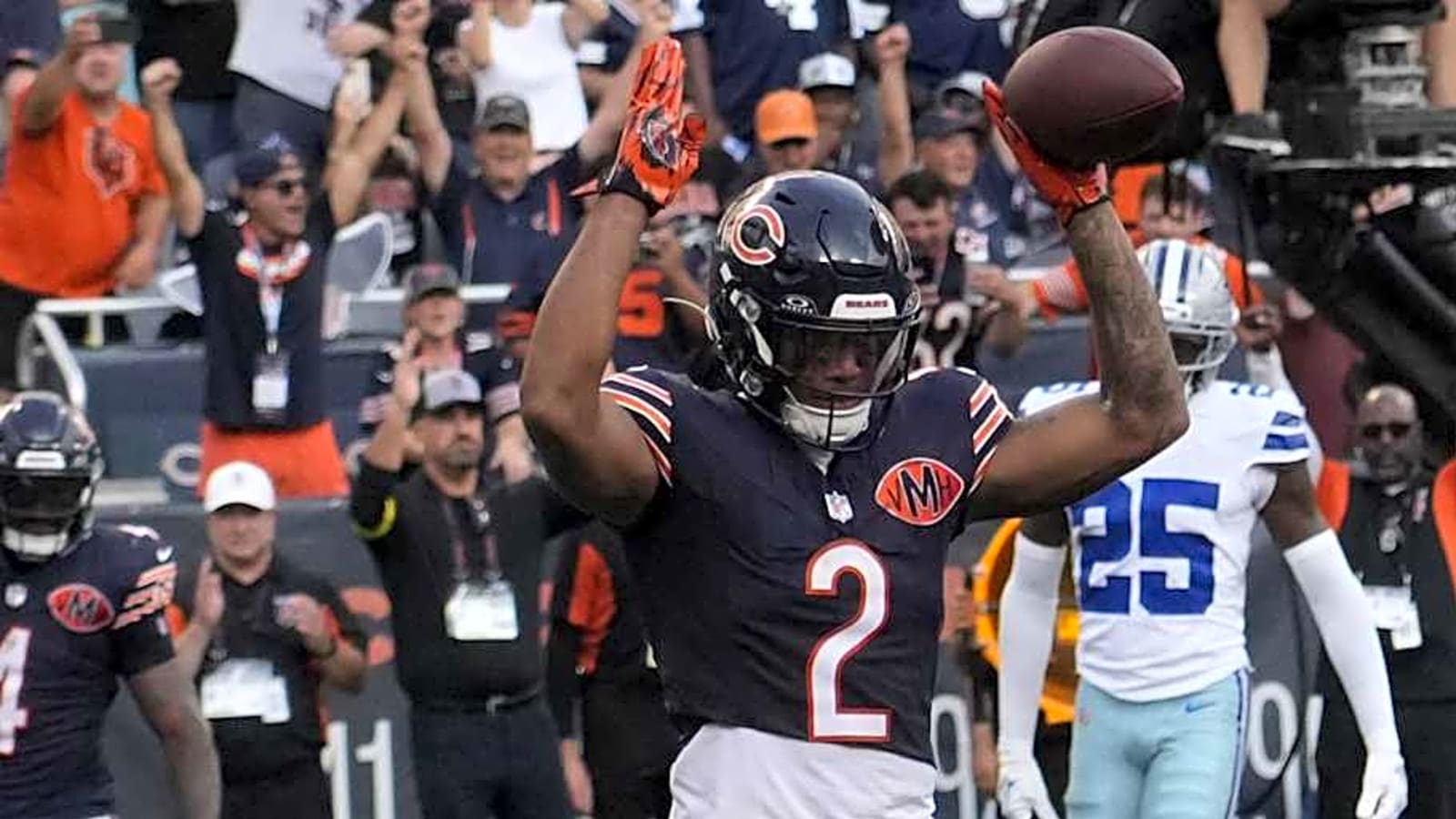 With Rome Odunze&#39;s ascension, Bears&#39; DJ Moore suddenly at center of multiple trade rumors