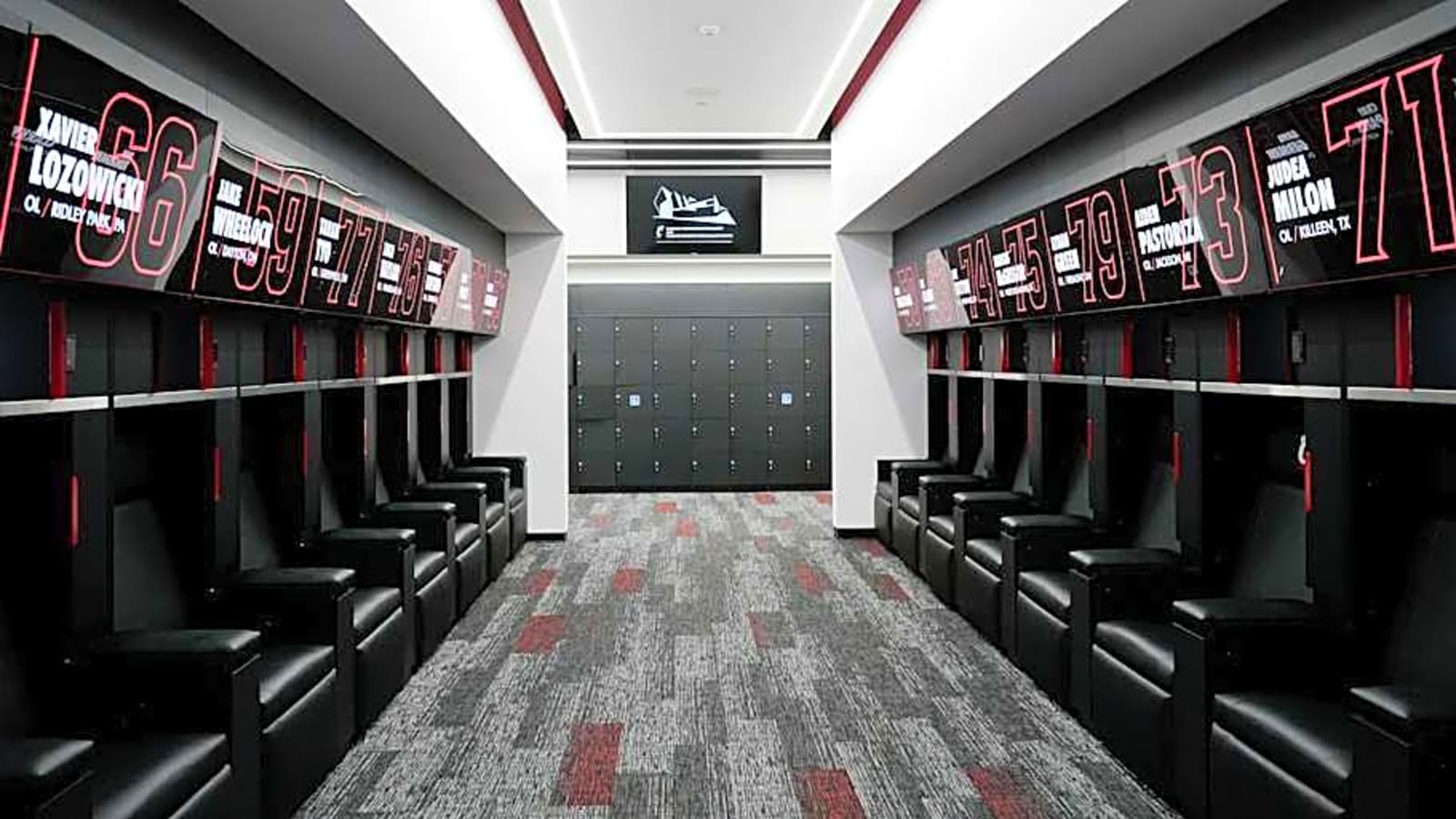 Recruiting Roundup: Cincinnati Bearcats Football Offers Multiple Four-Star Defenders