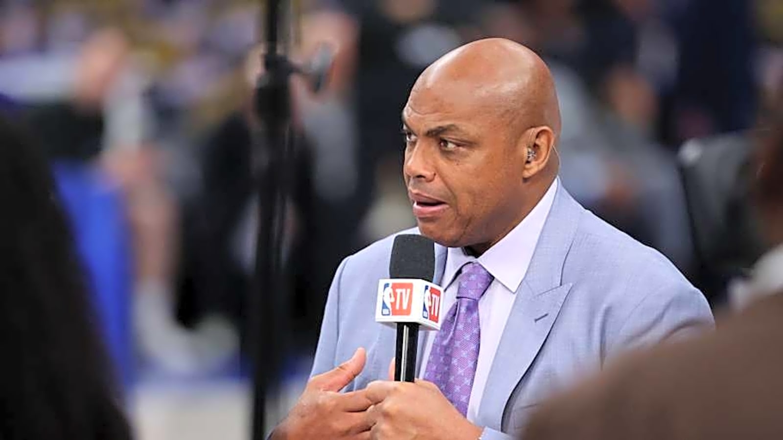 Charles Barkley Reacts To Los Angeles Lakers Latest Signing