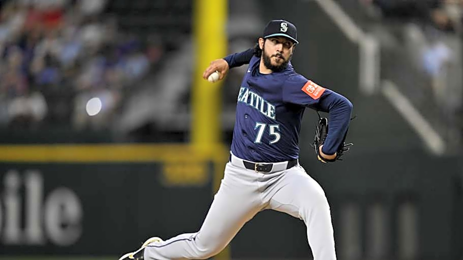 Yankees Catch Mariners Tipping Pitches