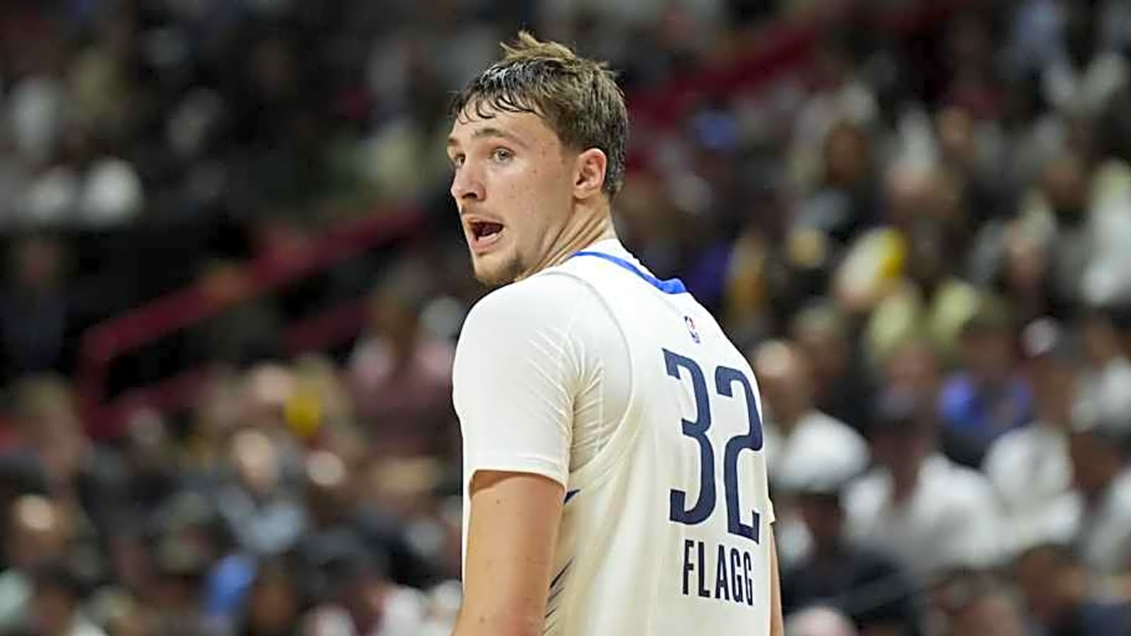 Cooper Flagg’s Alley-Oop Dunk in Mavericks-Spurs Goes Viral
