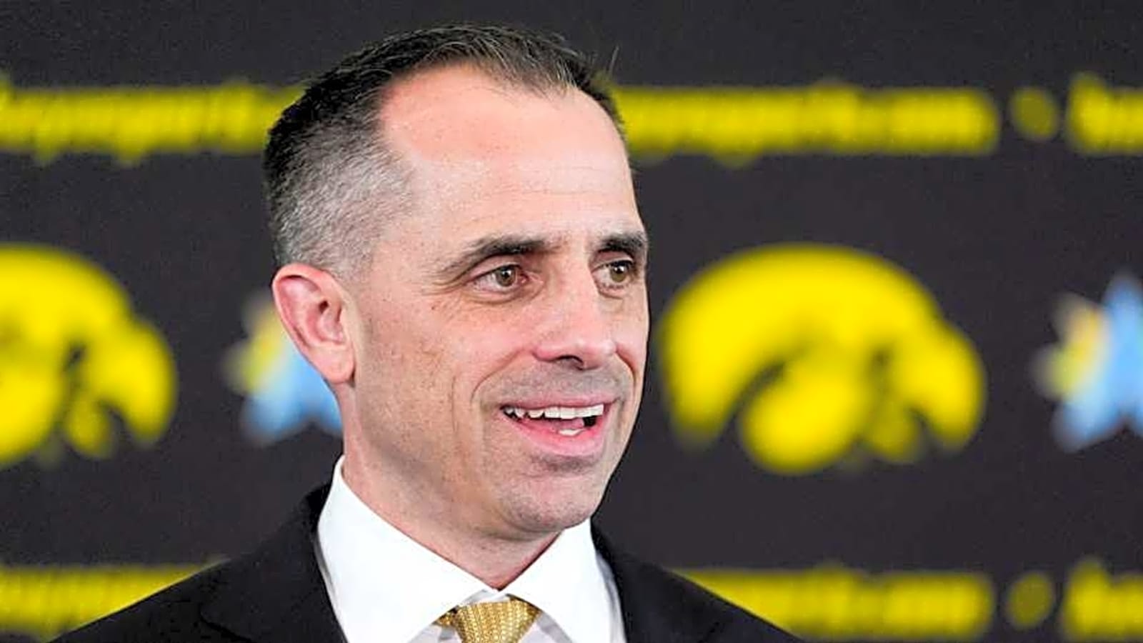 Class Of 2026 Recruit Reclassifies And Signs With Iowa Basketball