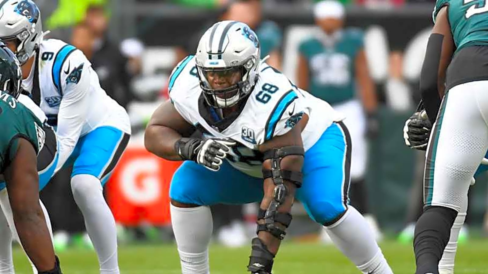 PFF suggests Carolina Panthers don&#39;t have top-10 offensive line