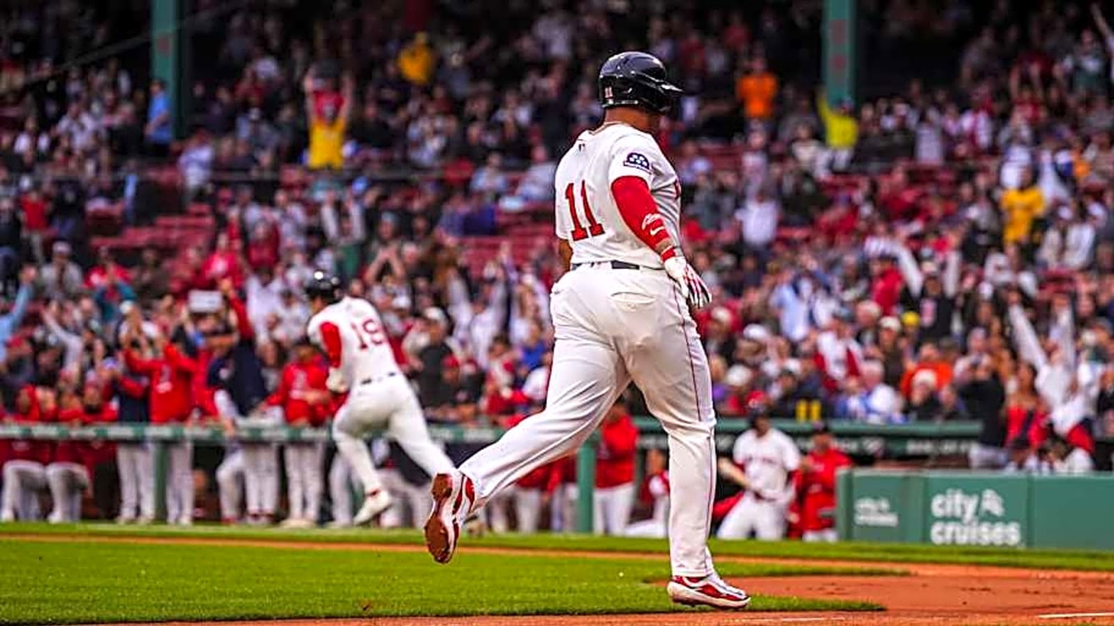 San Francisco Giants Blockbuster Trade Leaves Executives ‘Stunned’