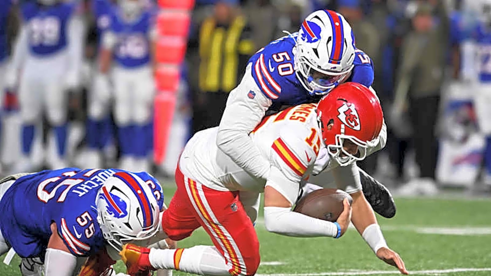 Star Buffalo Bills pass rusher sustains significant injury in Week 9 vs. Chiefs