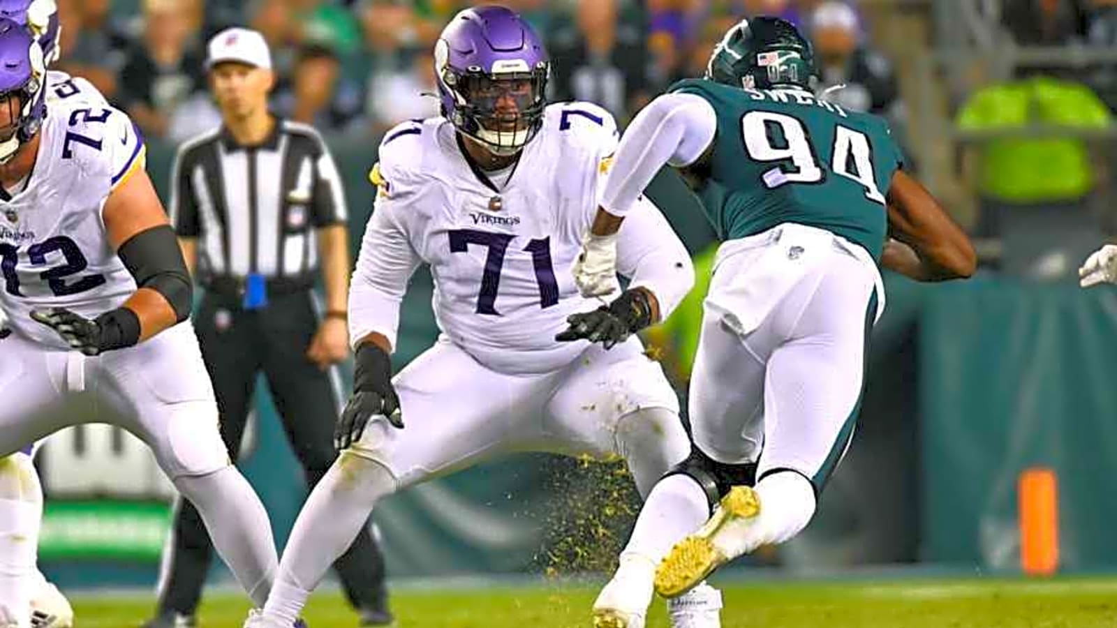Opener against Bears uncertain for two key absent Vikings starters