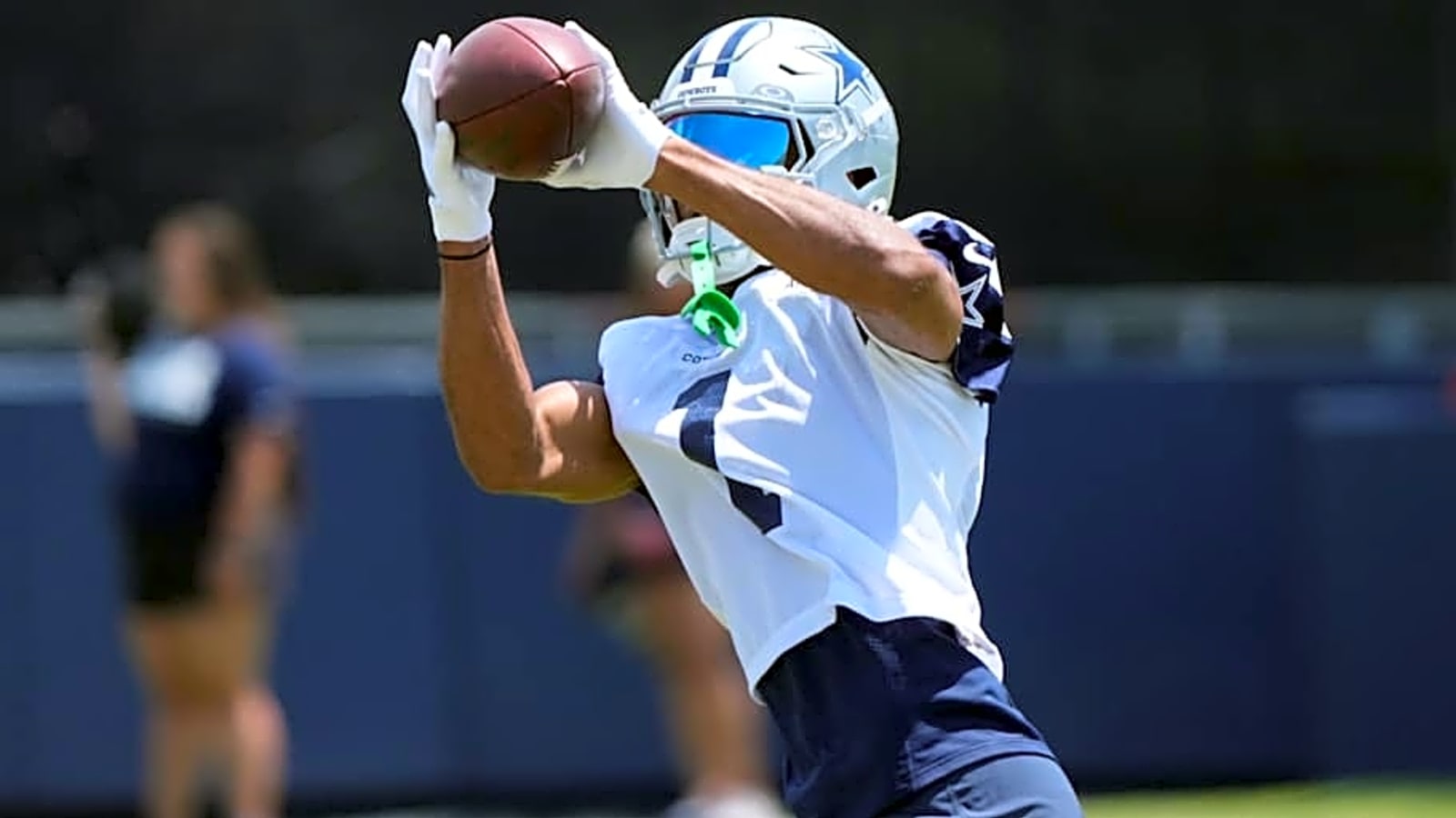 Cowboys predicted to trade former starter for versatile 1,300-yard RB