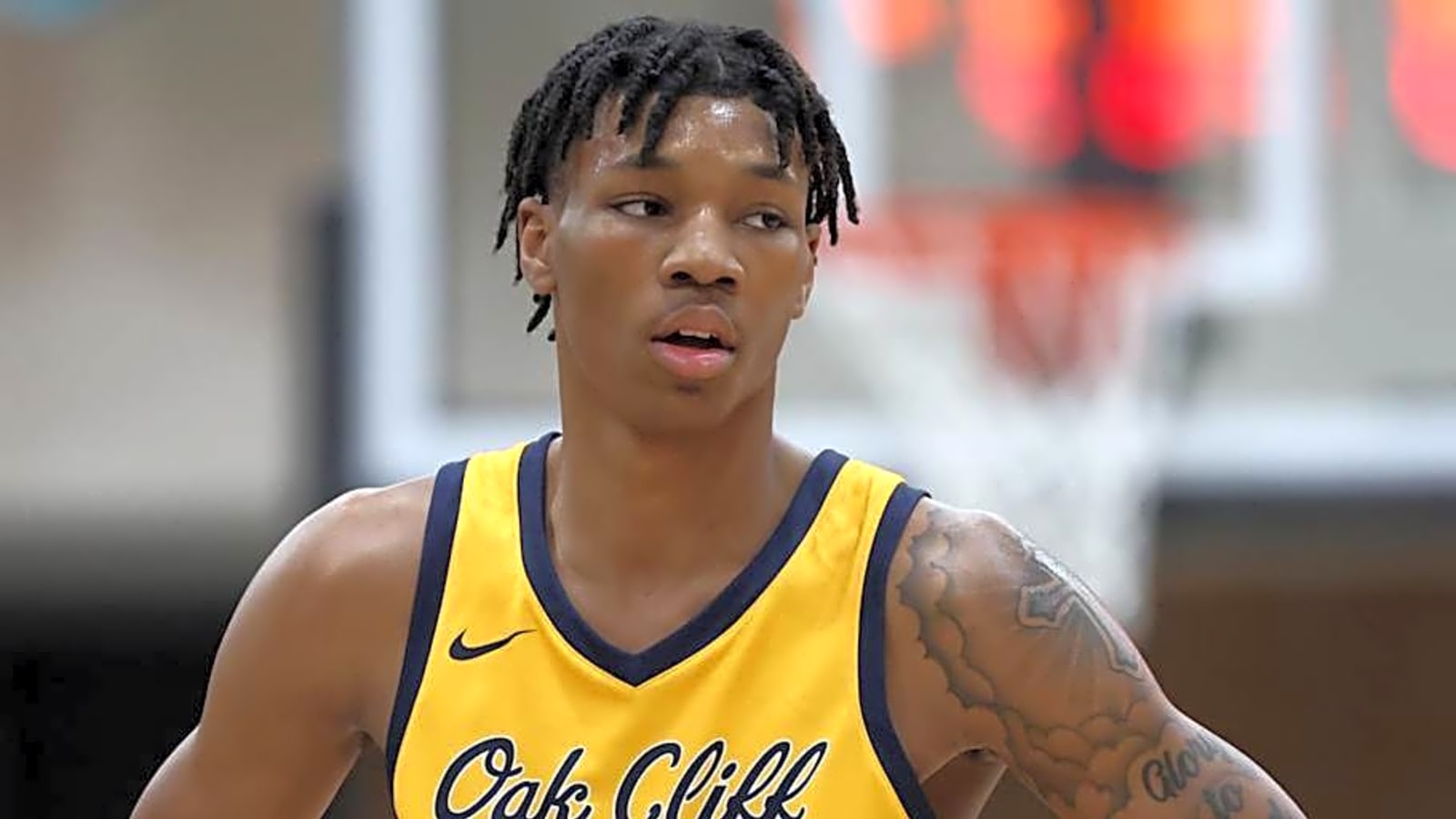 Indiana Basketball Makes Final 6 For Nation&#39;s No. 3 Center Recruit