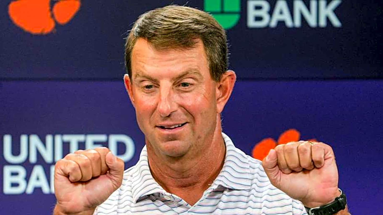 Clemson 5-Star OL Target Sets Commitment Date
