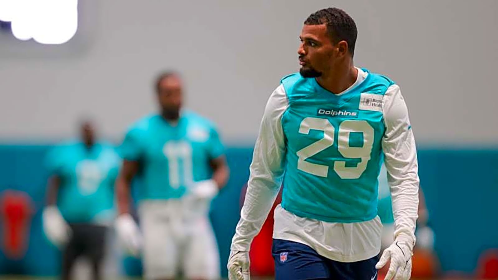 Dolphins Rework Fitzpatrick Contract