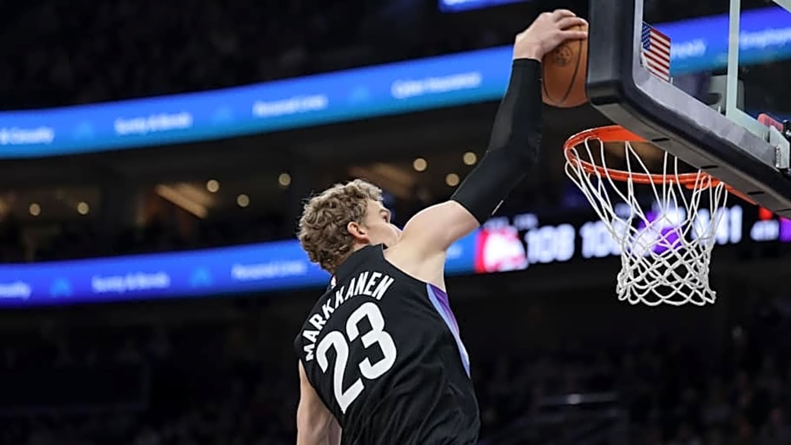 Utah Jazz&#39;s Lauri Markkanen Has Highlight Poster in EuroBasket Win