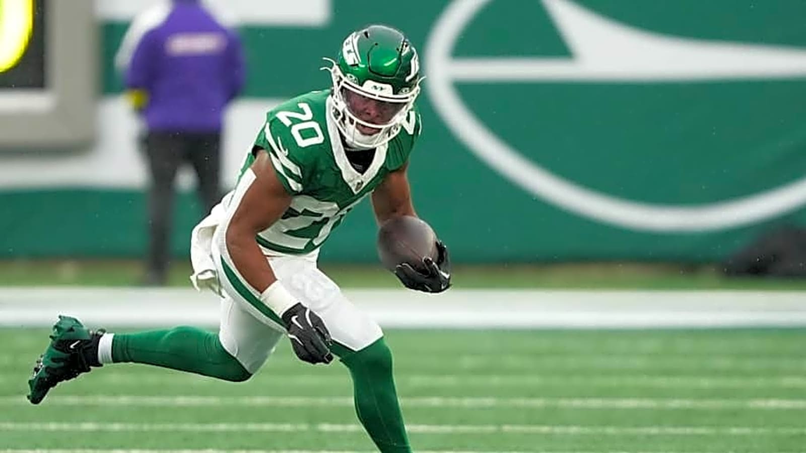 Four Running Backs Texans Could Target to Fix Backfield