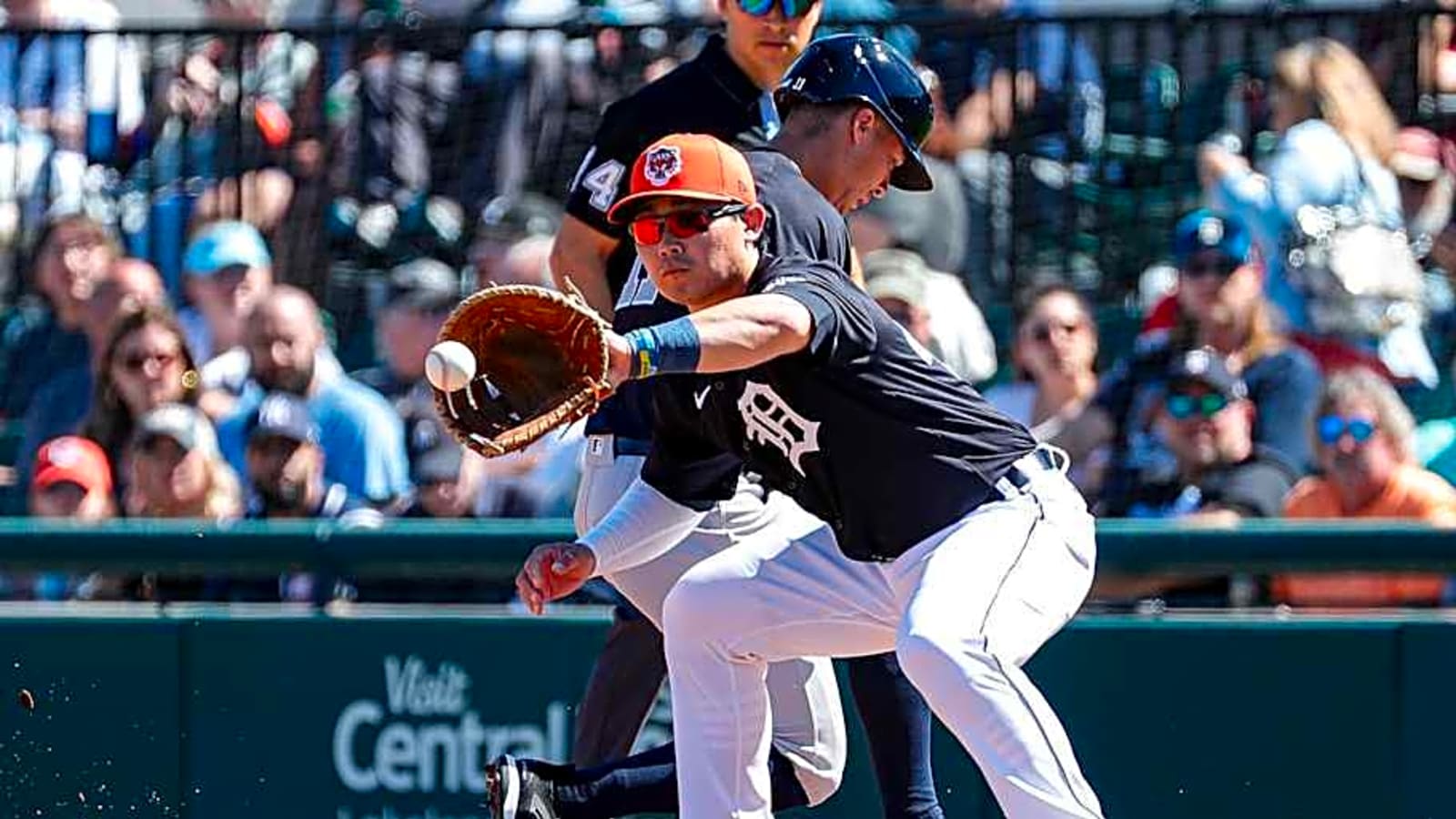 Colorado Rockies&#39; Minor League First Baseman Keston Hiura Records Wild Putout