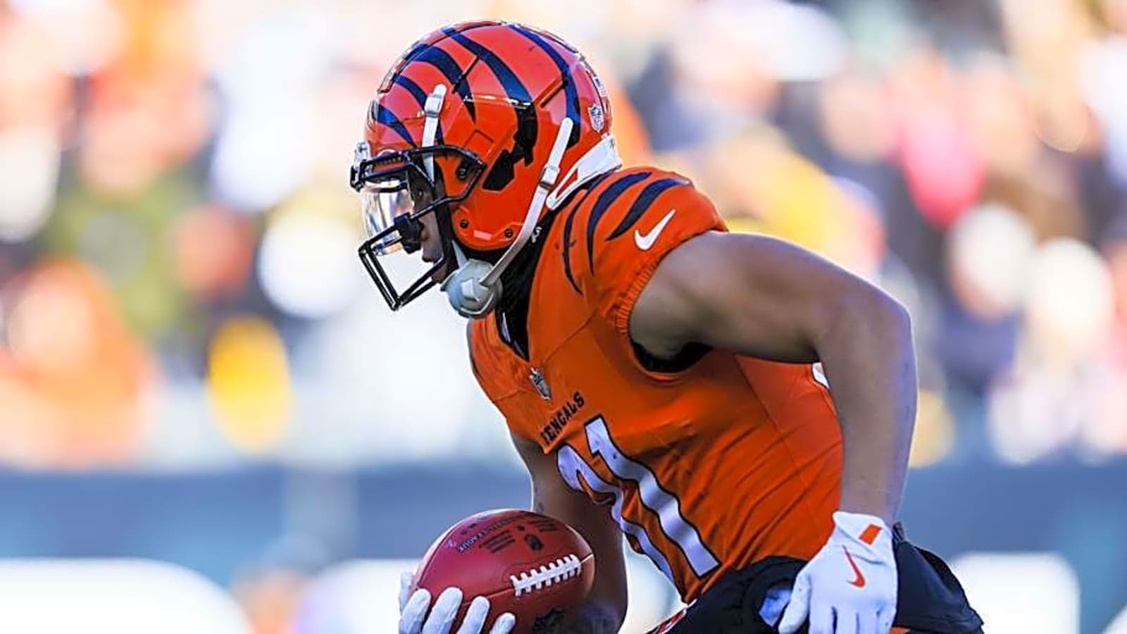 With an Unlikely Assist, Bengals WR Jermaine Burton Finds Himself In a Good Head Space After Turbulent Rookie Year