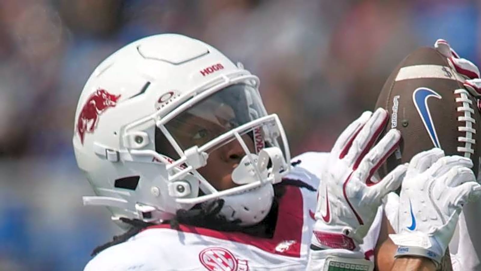 Instant Grade: Seahawks Trade Back, Add Arkansas CB Julian Neal