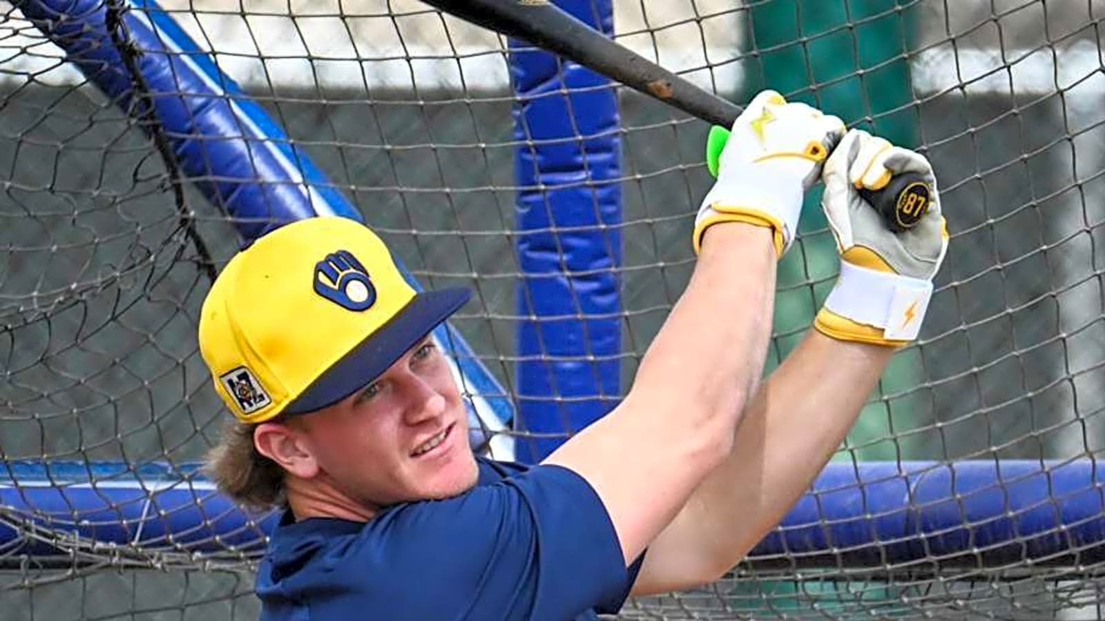 Milwaukee Brewers&#39; Young Infielder Prepared to Shoot Up MLB Pipeline Rankings
