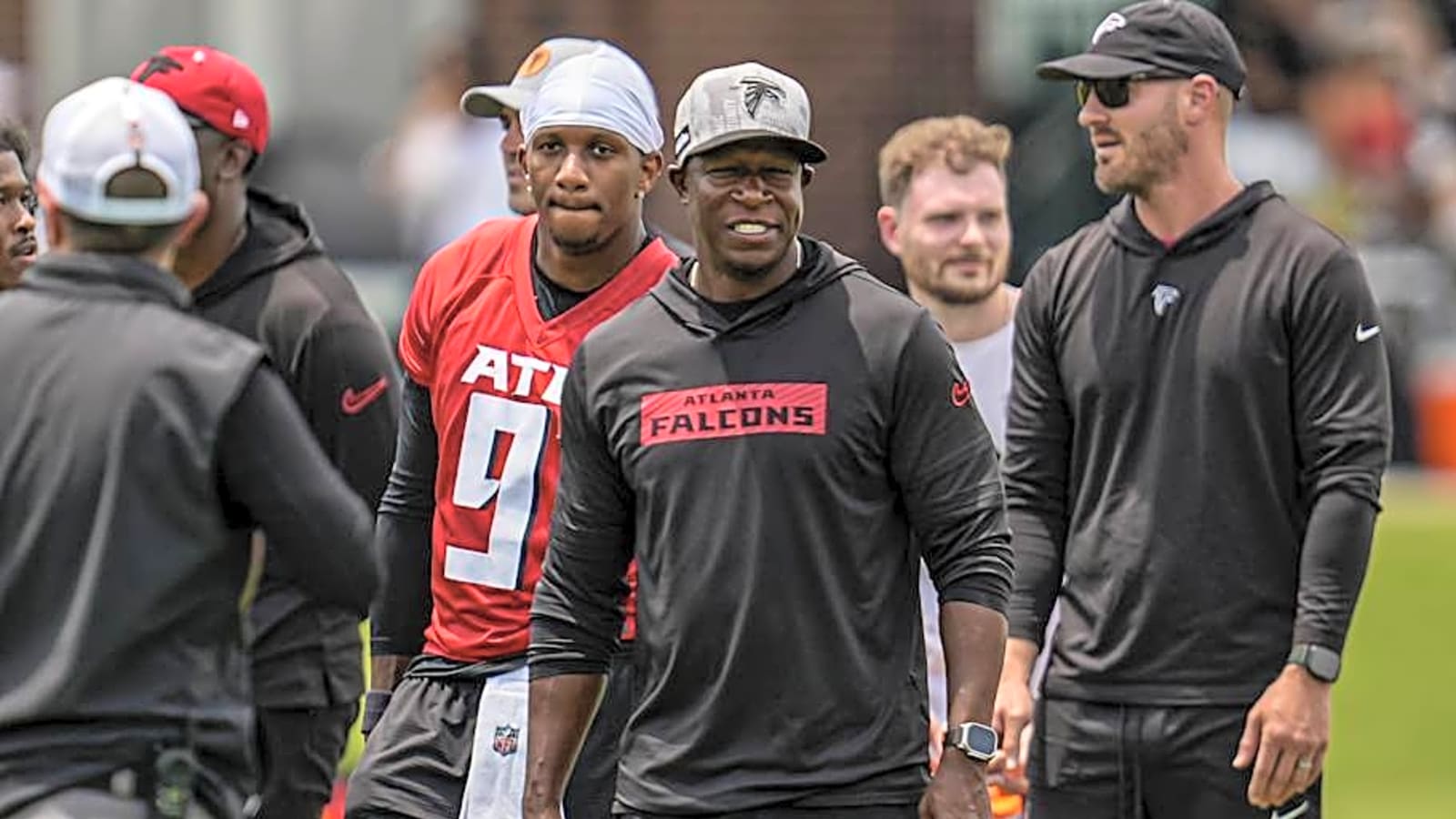 Former Rams Assistant Finds Himself in Unwinnable Situation