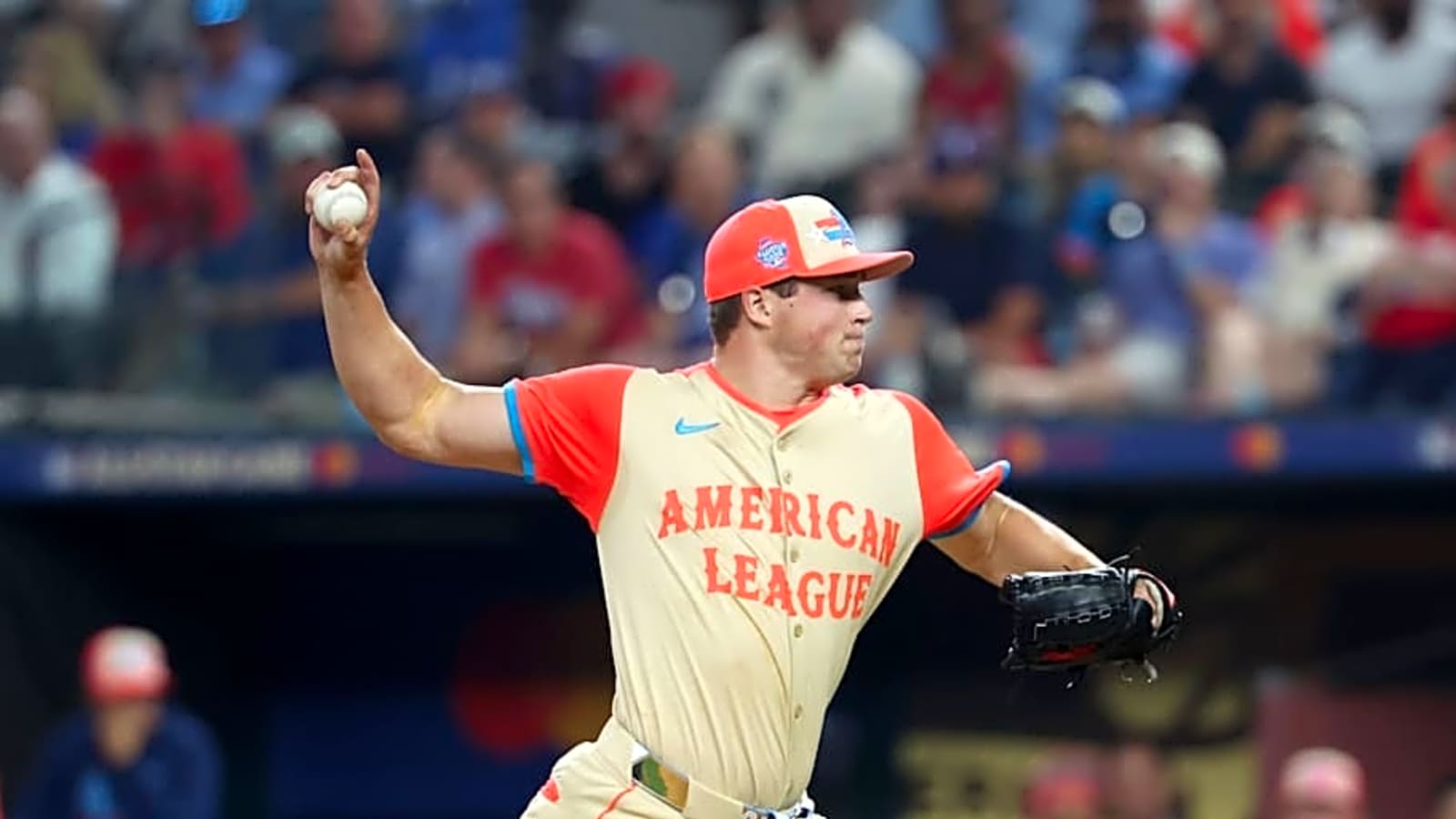 Dodgers Could Make Surprise Blockbuster Trade for All-Star Closer: Report
