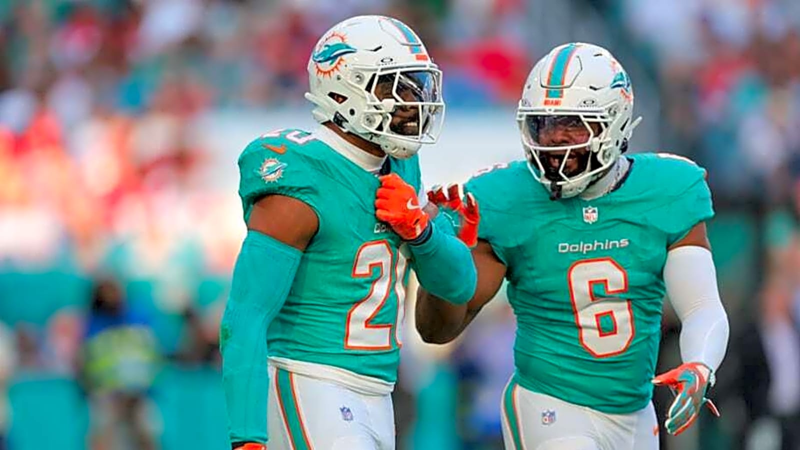Ranking Dolphins Top 25 Players: A Budding Star at Linebacker