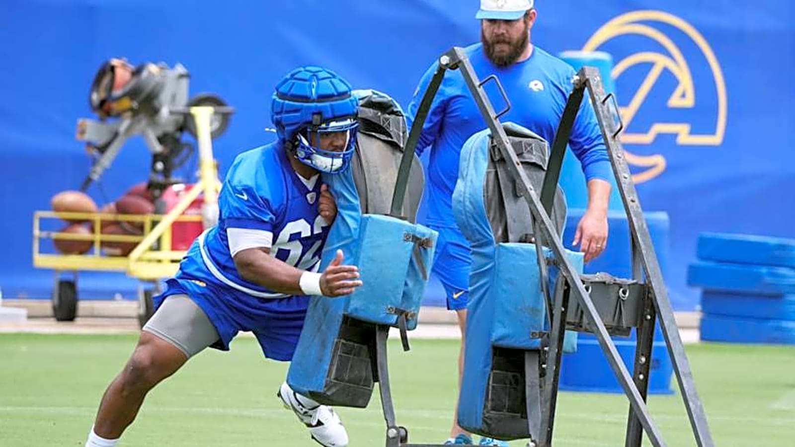 EXCLUSIVE: Rams&#39; Willie Lampkin, Keep Your Measuring Tape at Home
