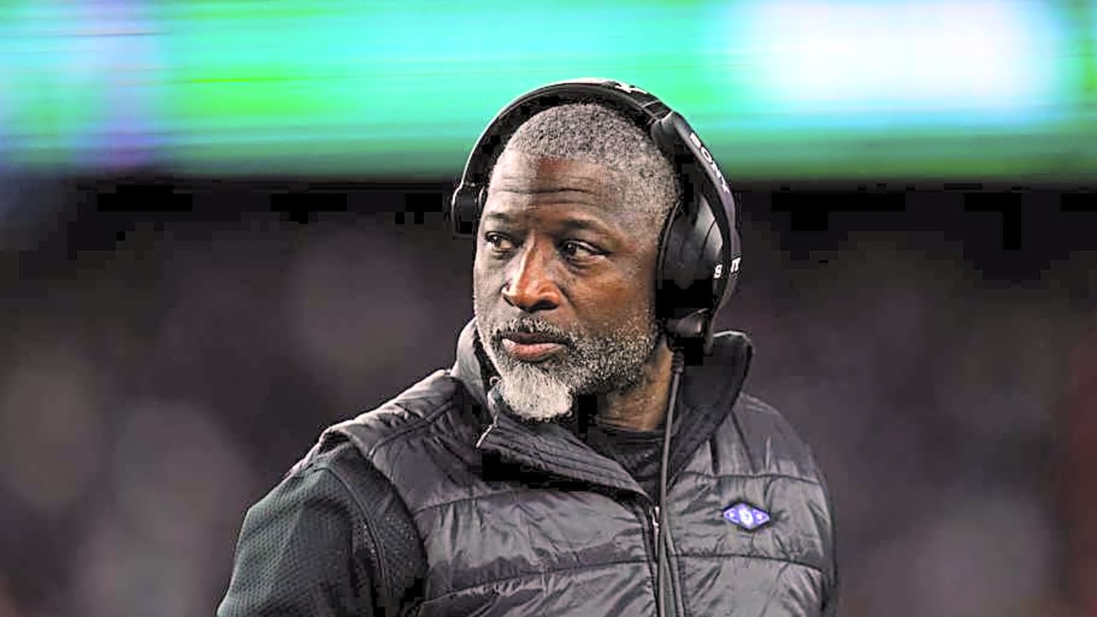 Jets Coach Aaron Glenn Addresses Justin Fields Benching