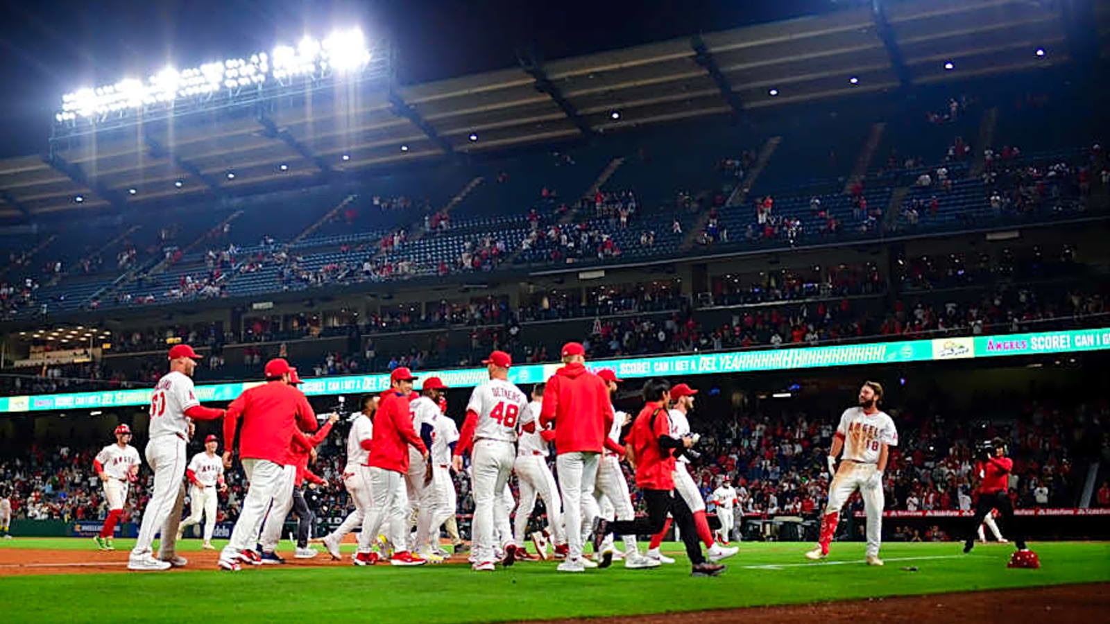 MLB Insider Provides Massive Update on Angels&#39; Trade Deadline Plans